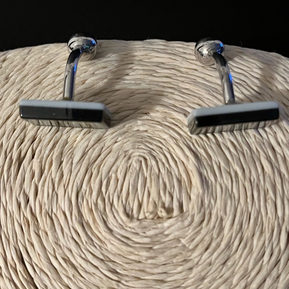 BOSS HUGO BOSS AUTHENTIC DESIGNERS CUFFLINKS & STORAGE BOX - Picture 8 of 17